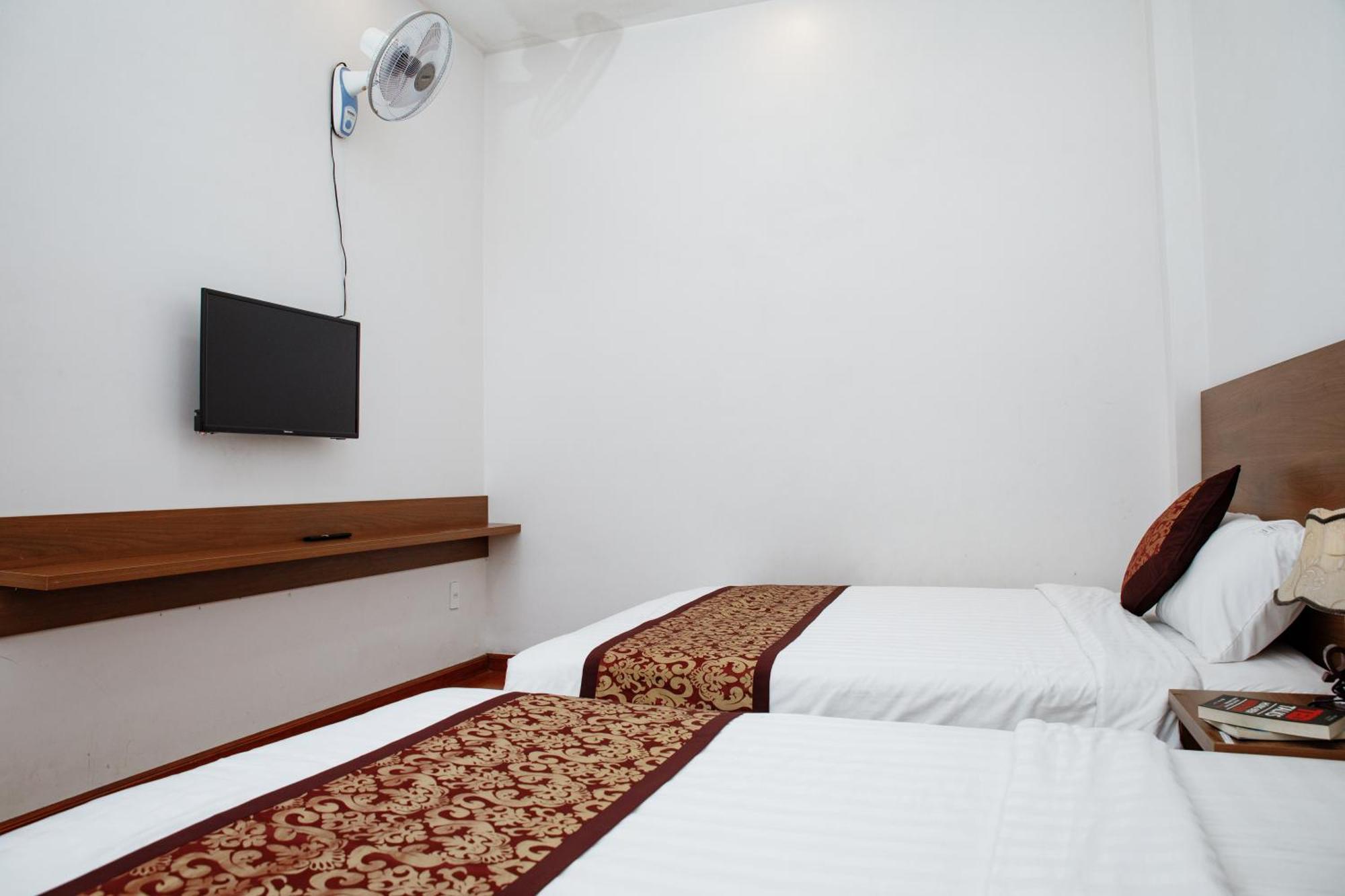 Sky House Khách sạn