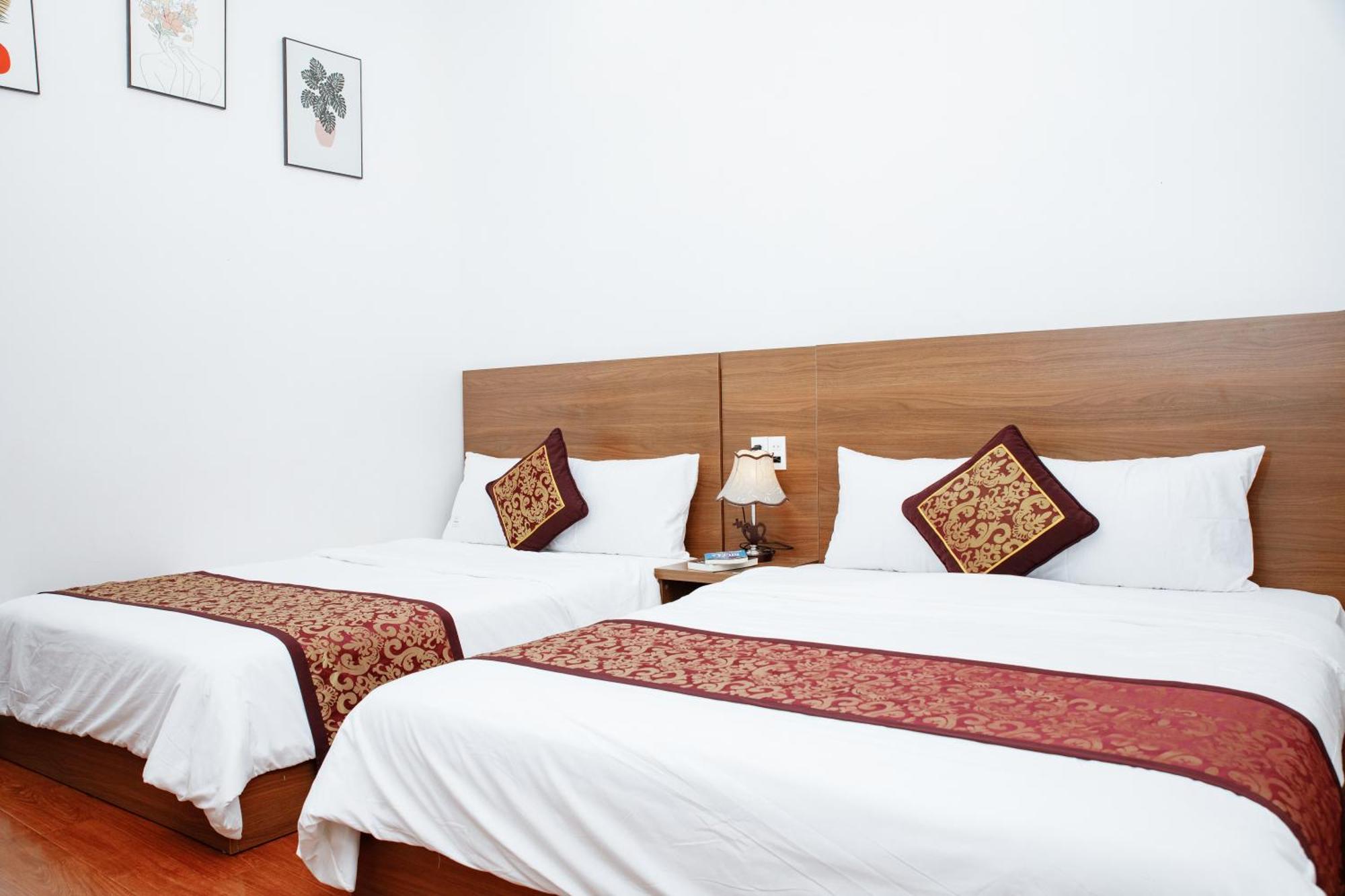 Sky House Khách sạn 3*